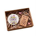 Pack Mimo Especial: Íman "Meu 1º Dia das Mães" & Porta-chaves "Amo-te Mãe"